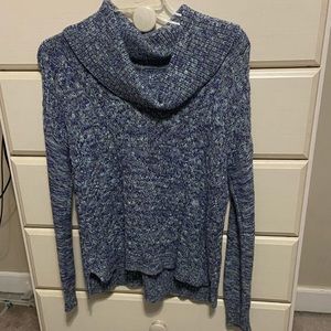 Small American Eagle Sweater